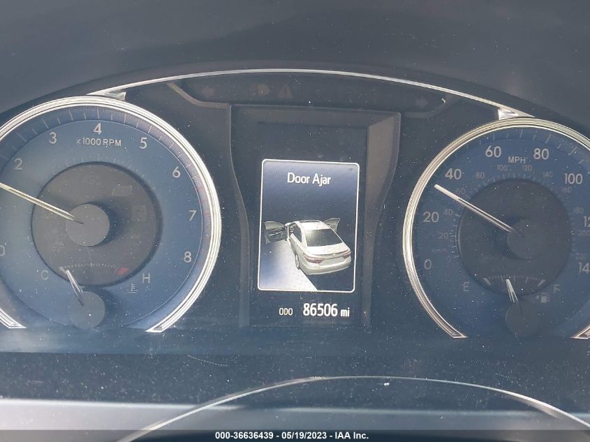 2016 TOYOTA CAMRY XLE/SE/LE/XSE - 4T4BF1FK0GR530043