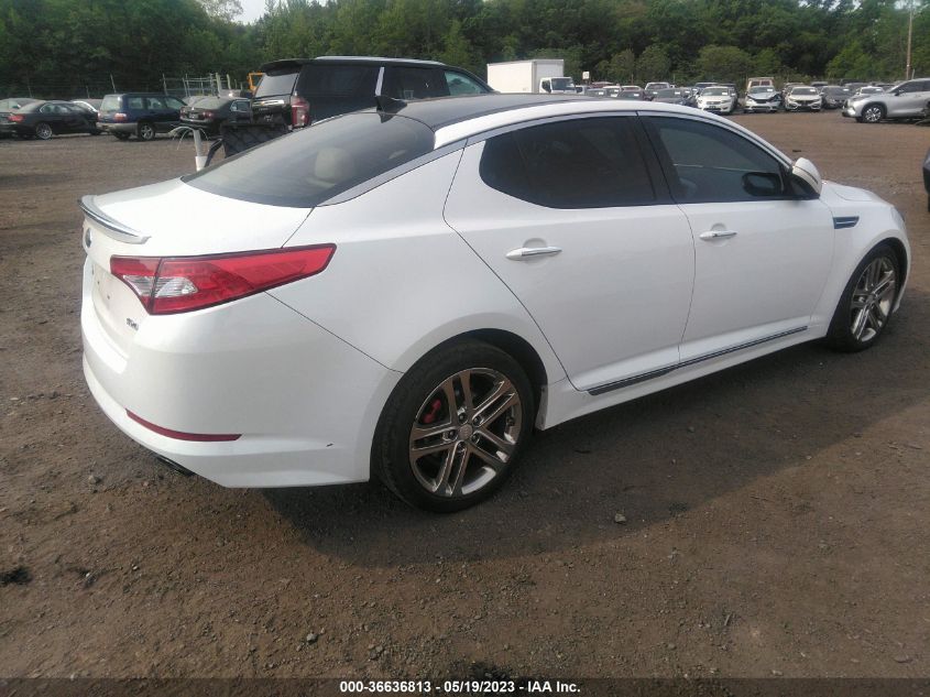 2013 KIA OPTIMA SX W/LIMITED PKG - 5XXGR4A68DG130370