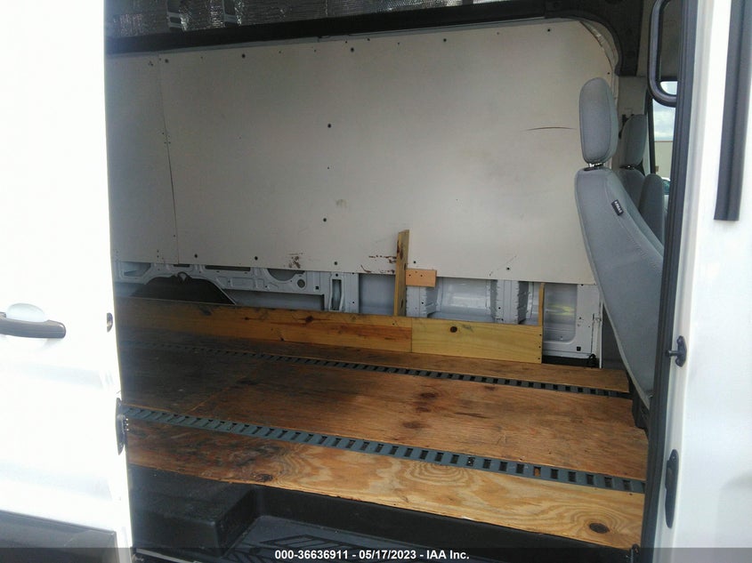 VIN 1FTBW3XG4KKB23951 2019 FORD TRANSIT VAN