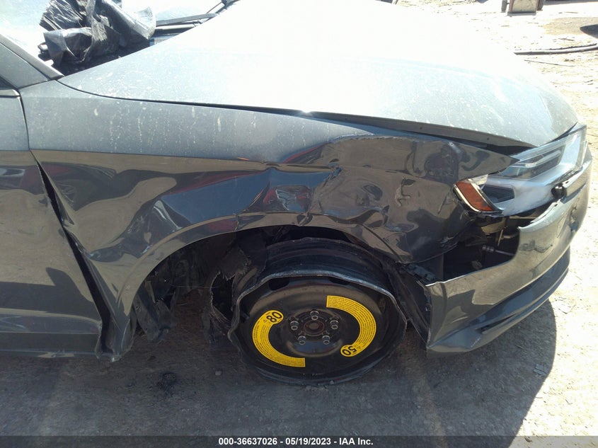 VIN WAUAUGFF3H1050018 2017 AUDI A3 SEDAN PREMIUM