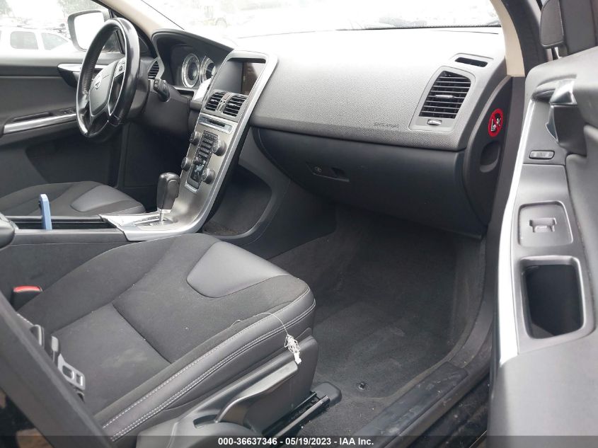 2022 VOLVO XC60 RECHARGE INSCRIPTION - YV4BR0DLXN1921255