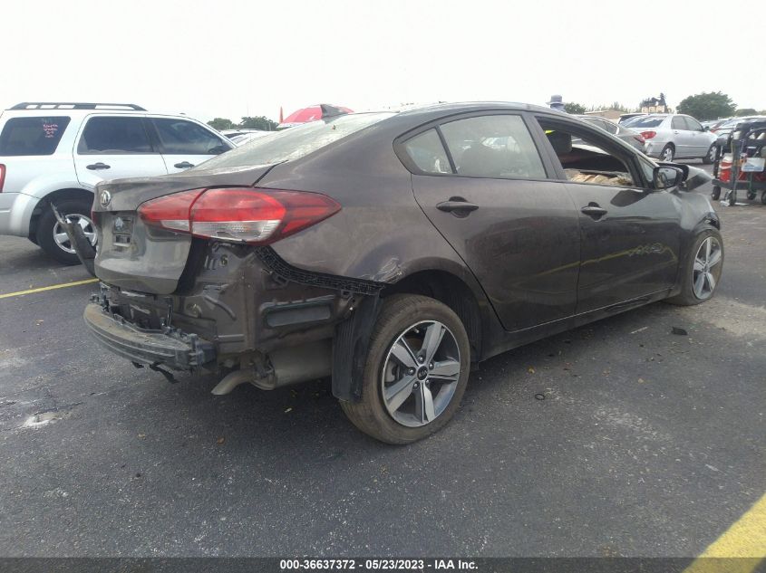 2018 KIA FORTE LX - 3KPFL4A77JE215548