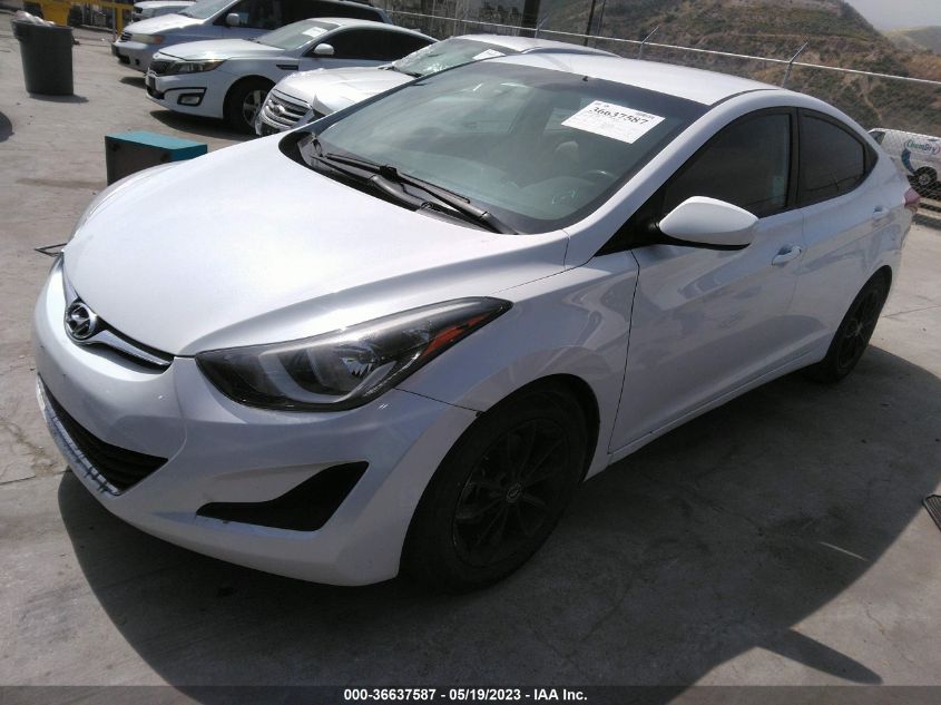 2015 HYUNDAI ELANTRA SE - 5NPDH4AE2FH614720