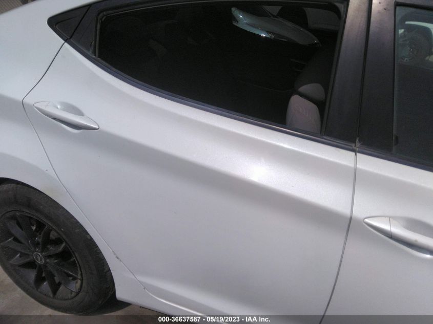 2015 HYUNDAI ELANTRA SE - 5NPDH4AE2FH614720