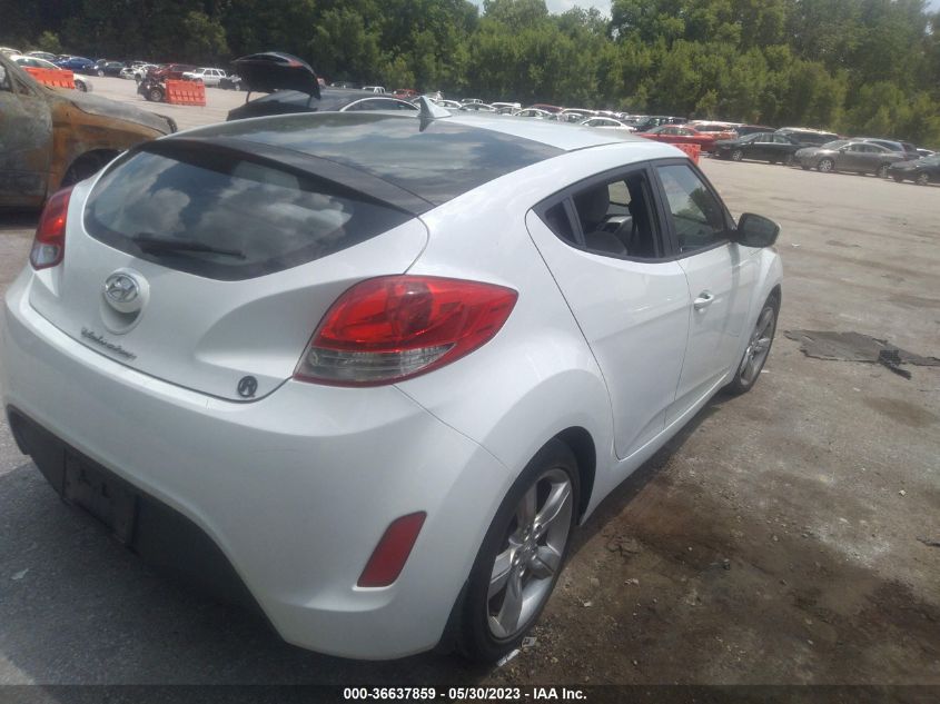 2013 HYUNDAI VELOSTER W/GRAY INT - KMHTC6AD7DU111695