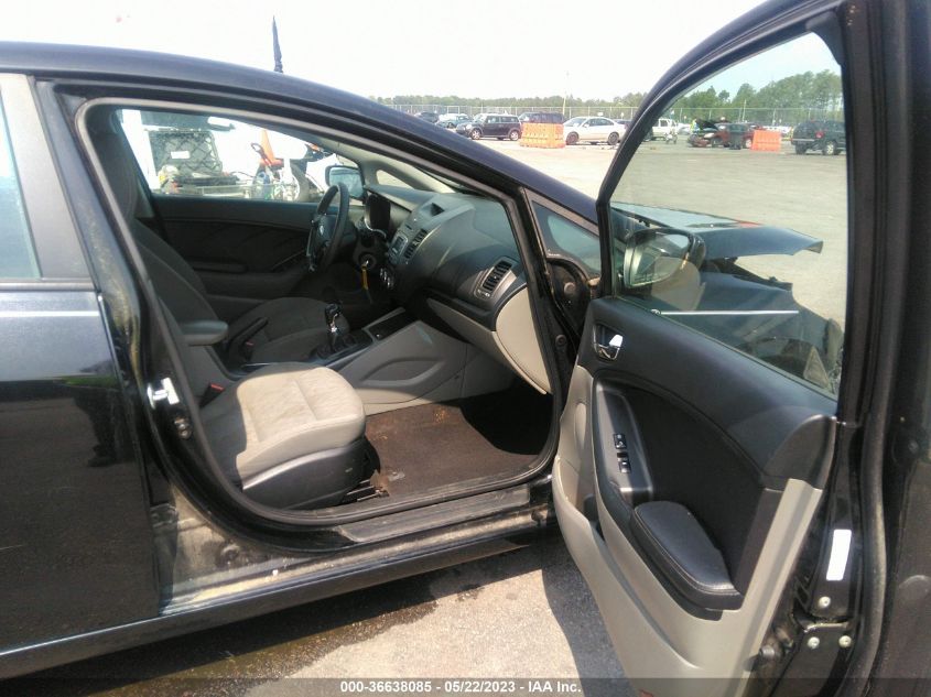 2016 KIA FORTE LX - KNAFK4A60G5586708