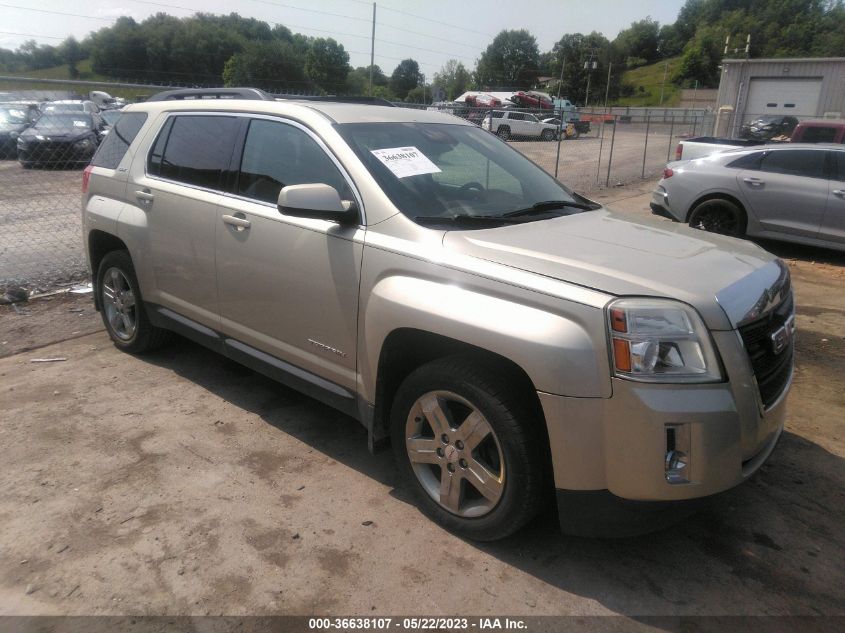 2013 GMC TERRAIN SLT - 2GKFLVE31D6227376