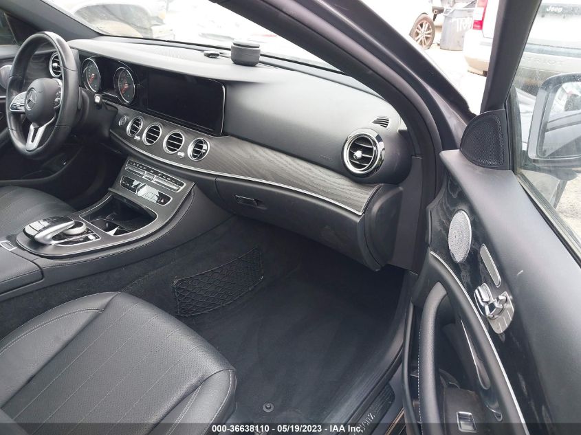 2019 MERCEDES-BENZ E-CLASS E 300 - WDDZF4JB6KA547175