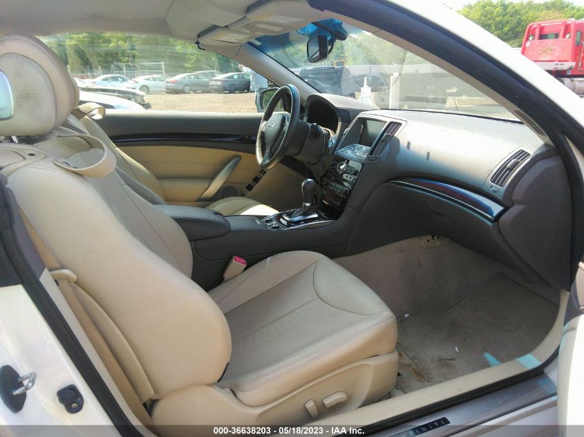 2014 INFINITI Q60 CONVERTIBLE JN1CV6FE1EM902017