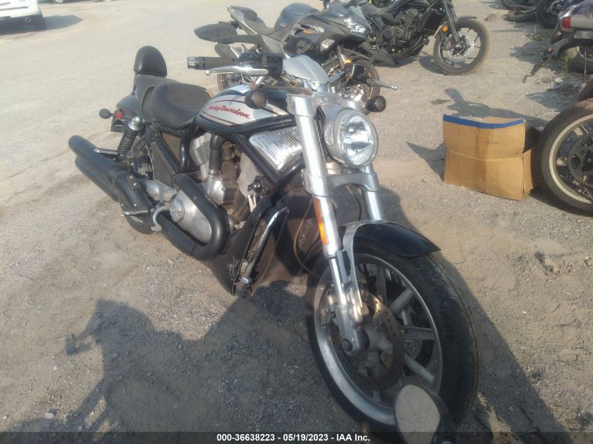 2006 HARLEY-DAVIDSON VRSCR - 1HD1HCZ486K804076