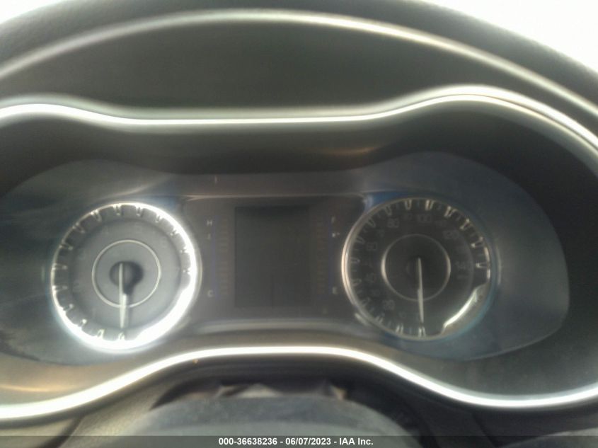 2016 CHRYSLER 200 LIMITED - 1C3CCCAB8GN164085