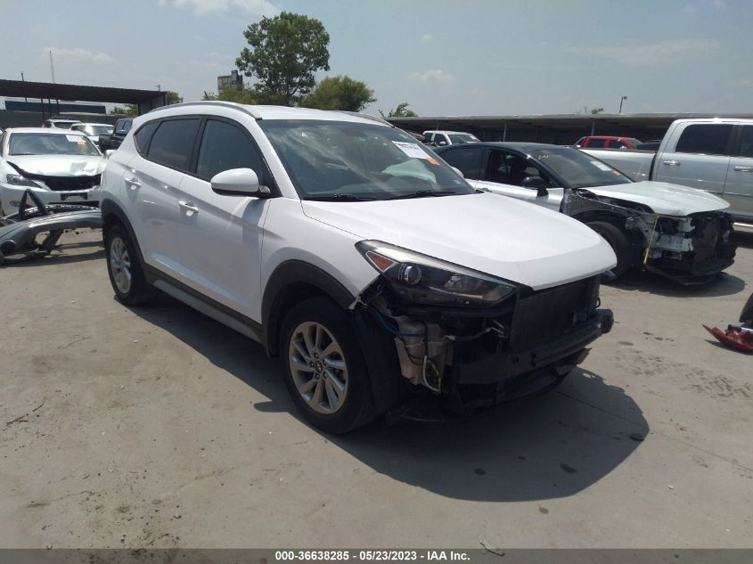 2017 HYUNDAI TUCSON SE - KM8J33A46HU587125