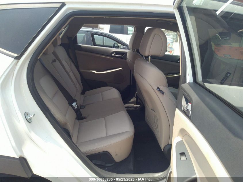 2017 HYUNDAI TUCSON SE - KM8J33A46HU587125