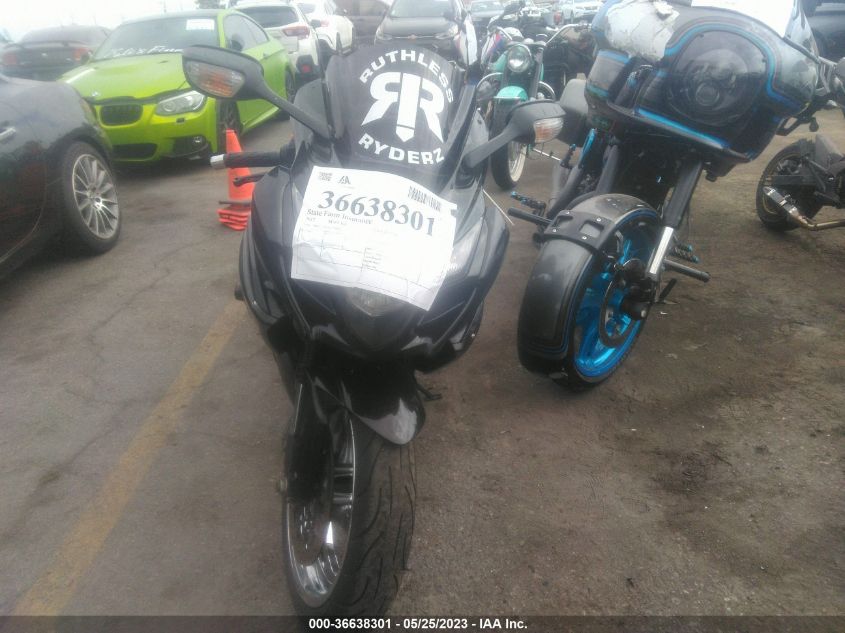2012 SUZUKI GSX-R1000 - JS1GT78A0C2101022