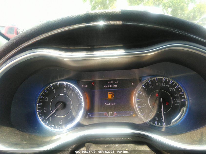 2015 CHRYSLER 200 C - 1C3CCCCB2FN509185