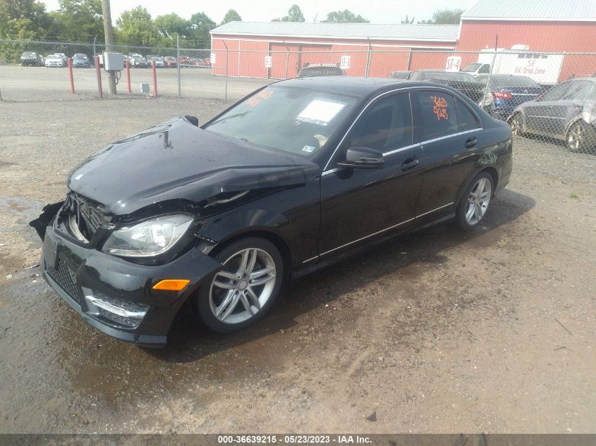 2014 MERCEDES-BENZ C-CLASS C 250 - WDDGF4HB8EA943402
