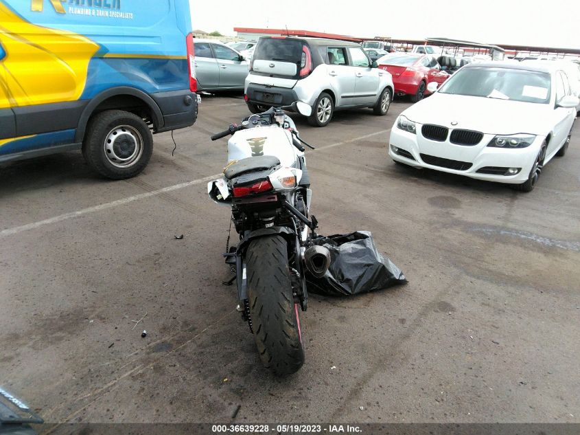 2017 SUZUKI GSX-R750 - JS1GR7MA1H2100635