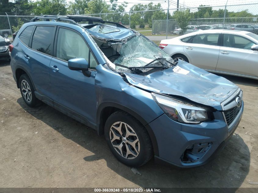2020 SUBARU FORESTER PREMIUM - JF2SKAJC9LH543405