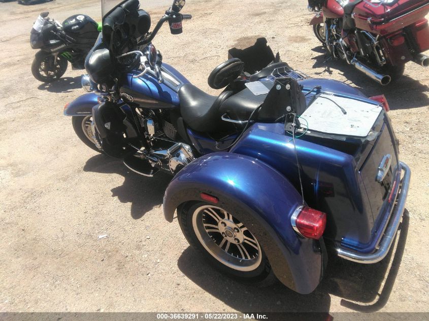 2012 HARLEY-DAVIDSON FLHTCUTG TRI GLIDE ULTRA CLASSIC 1HD1MAM11CB850258