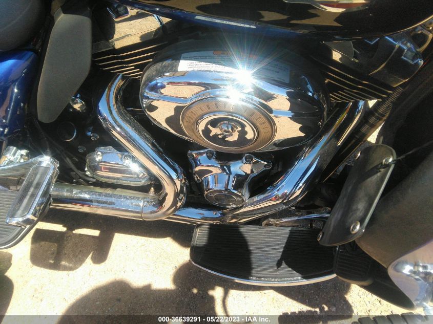 2012 HARLEY-DAVIDSON FLHTCUTG TRI GLIDE ULTRA CLASSIC 1HD1MAM11CB850258