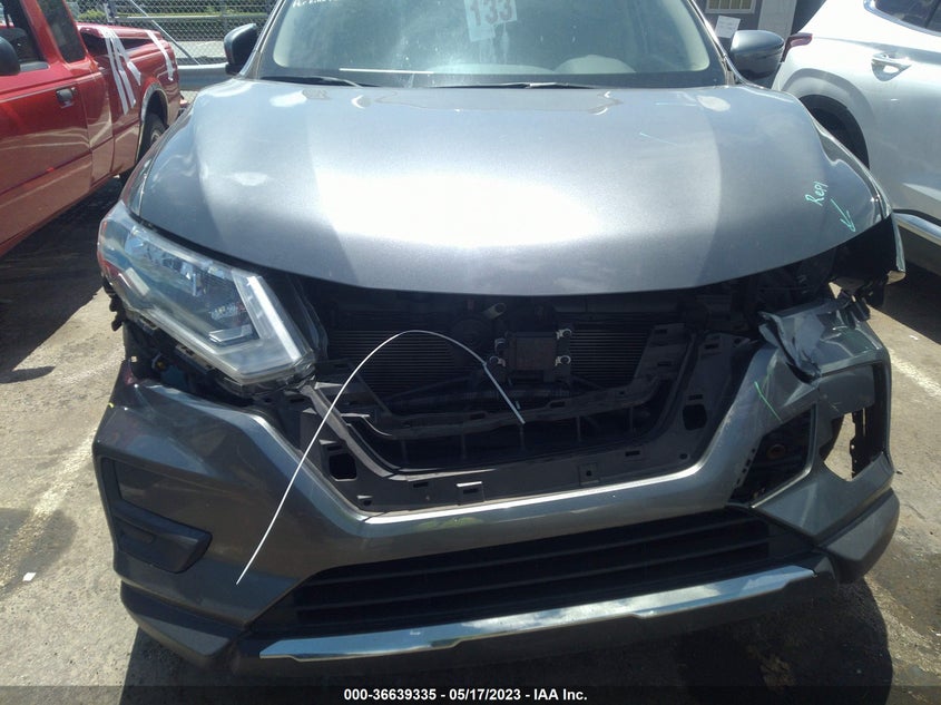VIN JN8AT2MT9KW259683 2019 NISSAN ROGUE SV