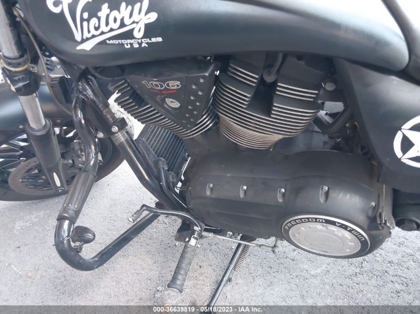2015 VICTORY MOTORCYCLES GUNNER 5VPLB36N3F3040903