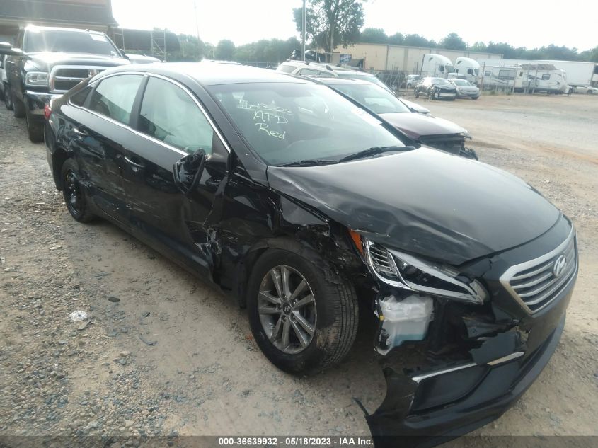 2017 HYUNDAI SONATA SE - 5NPE24AF3HH521481