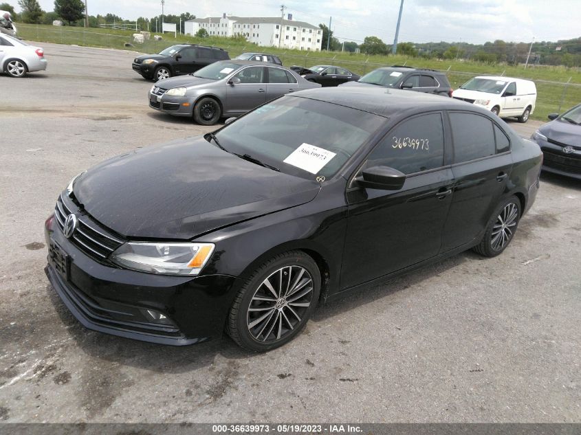 2016 VOLKSWAGEN JETTA SEDAN 1.8T SPORT - 3VWB17AJXGM296560