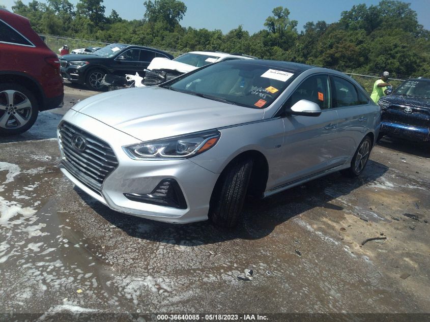 2019 HYUNDAI SONATA HYBRID LIMITED - KMHE34L37KA084983