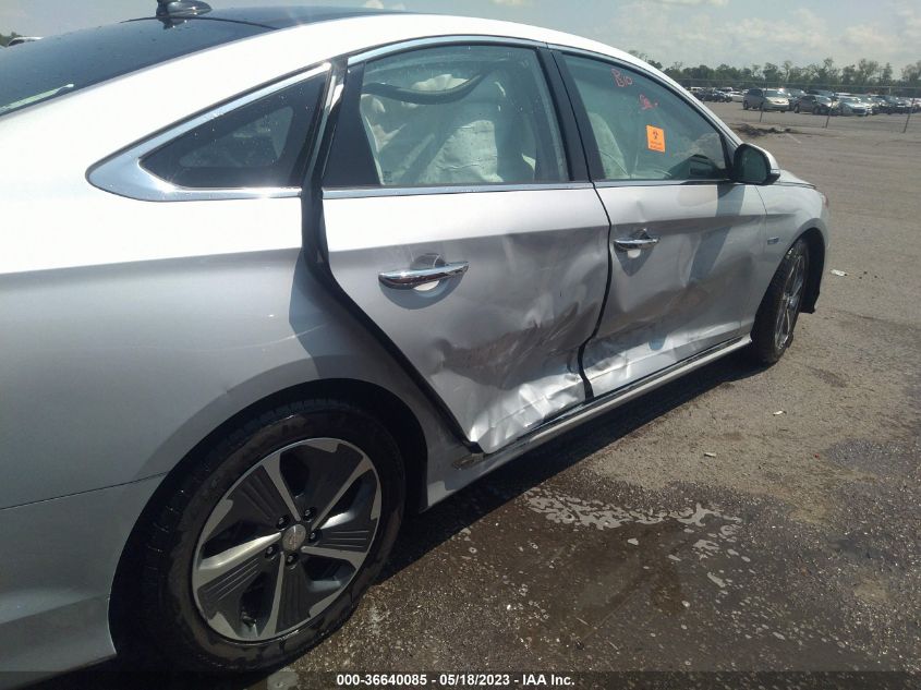 2019 HYUNDAI SONATA HYBRID LIMITED - KMHE34L37KA084983