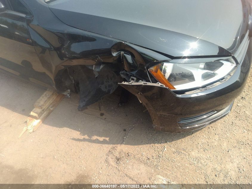 2015 VOLKSWAGEN GOLF TSI S - 3VW817AU1FM098839