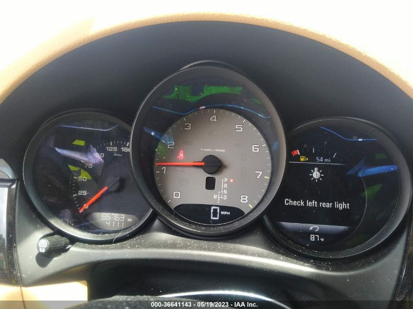 2016 PORSCHE MACAN S - WP1AB2A54GLB41438