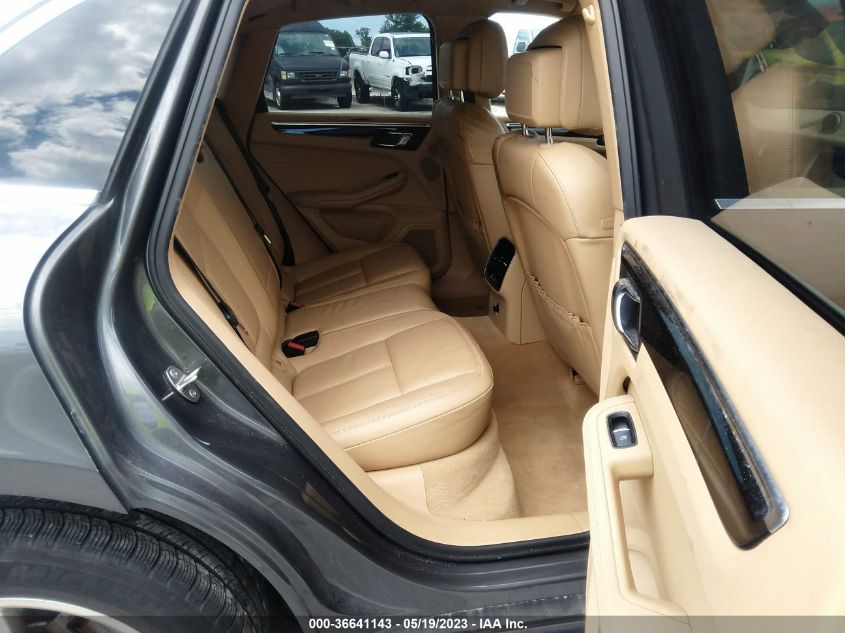 2016 PORSCHE MACAN S - WP1AB2A54GLB41438