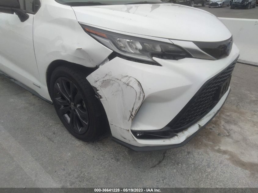 2021 TOYOTA SIENNA XSE - 5TDDRKEC7MS017872