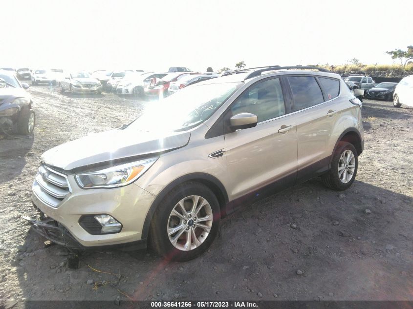 2018 FORD ESCAPE SE - 1FMCU9GD1JUB33905