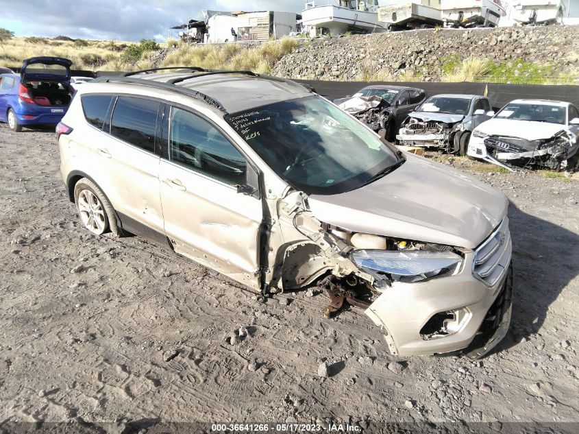 2018 FORD ESCAPE SE - 1FMCU9GD1JUB33905