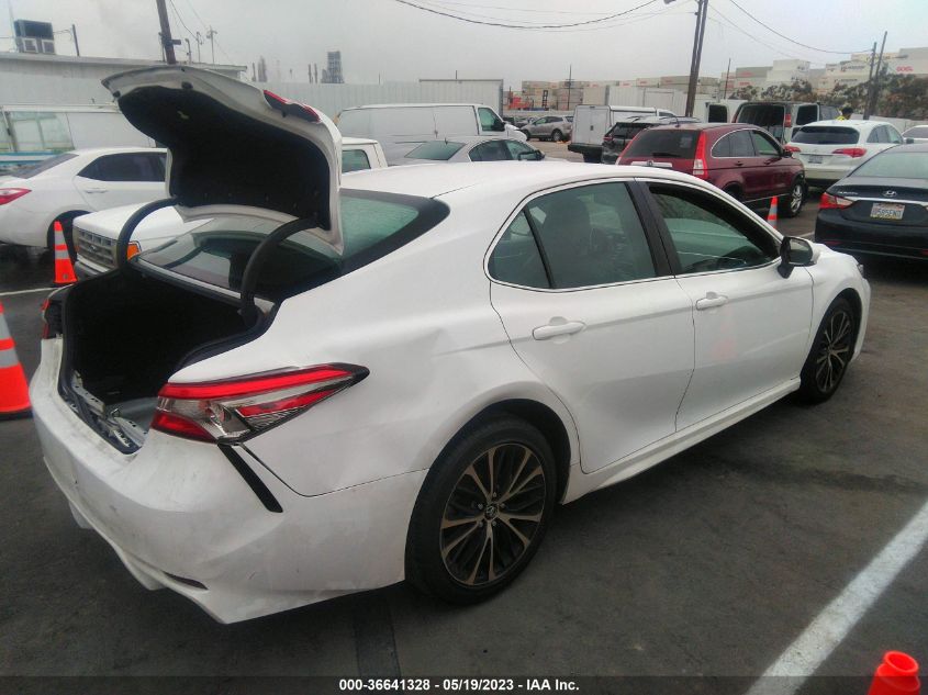 2018 TOYOTA CAMRY LE/SE/XLE/L - 4T1B11HK8JU560212
