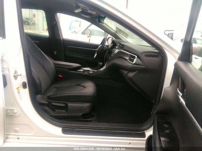 2018 TOYOTA CAMRY LE/SE/XLE/L - 4T1B11HK8JU560212