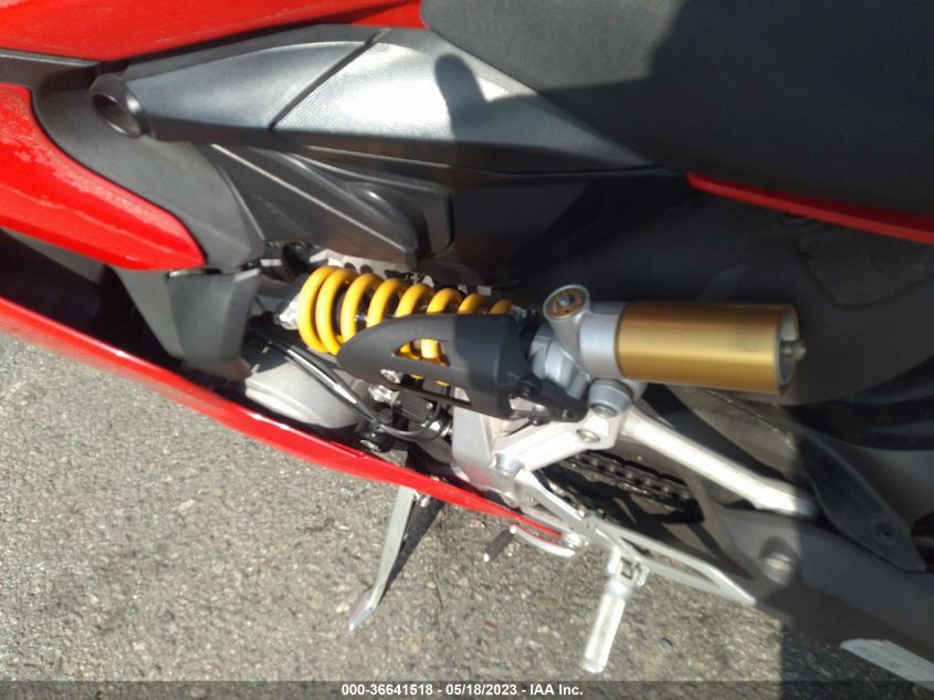 2019 DUCATI SUPERBIKE 959 PANIGALE ZDM14B1W1KB009762