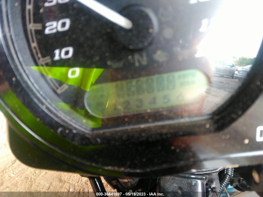 2021 HARLEY-DAVIDSON FLTRXS - 1HD1KTP10MB654875