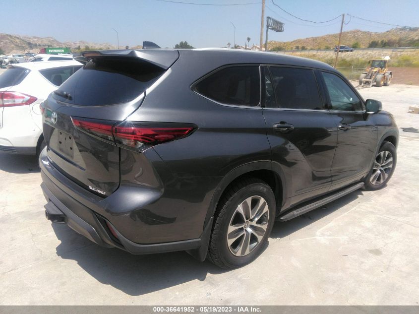 2022 TOYOTA HIGHLANDER XLE - 5TDHZRBHXNS560161