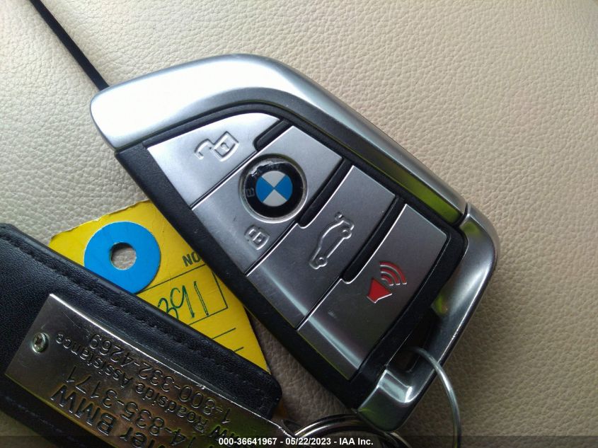 2021 BMW X7 XDRIVE40I - 5UXCW2C04M9F92086