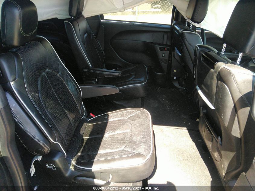 2018 CHRYSLER PACIFICA LIMITED - 2C4RC1GG3JR165118