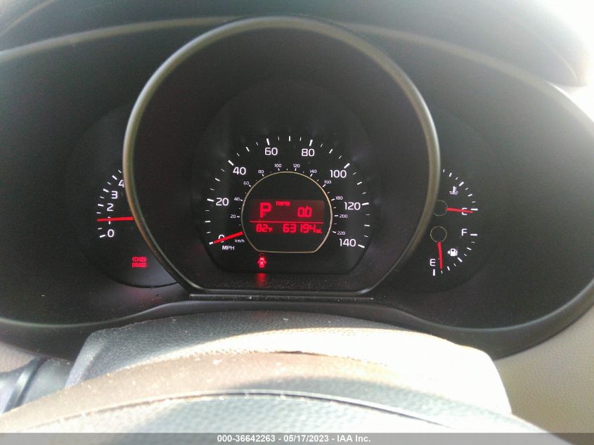 2016 KIA SOUL + - KNDJP3A57G7349699
