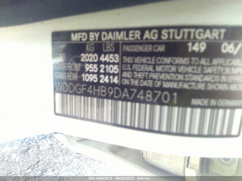 2013 MERCEDES-BENZ C-CLASS C 250 - WDDGF4HB9DA748701