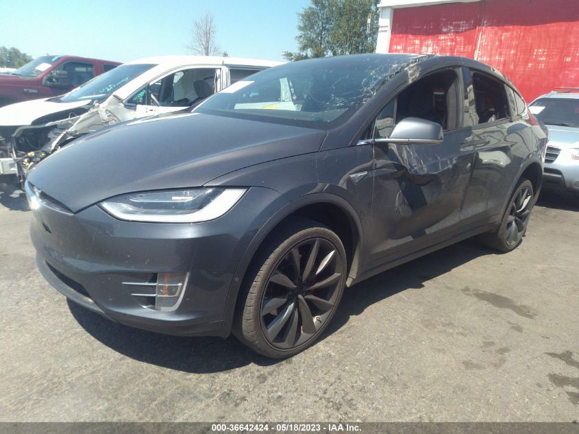 2016 TESLA MODEL X P90D/75D/P100D - 5YJXCBE40GF001383