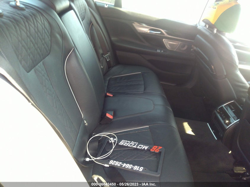 Auction sale of the 2018 BMW 7 SERIES , vin: WBA7F2C50JG423862, lot number: 36643450