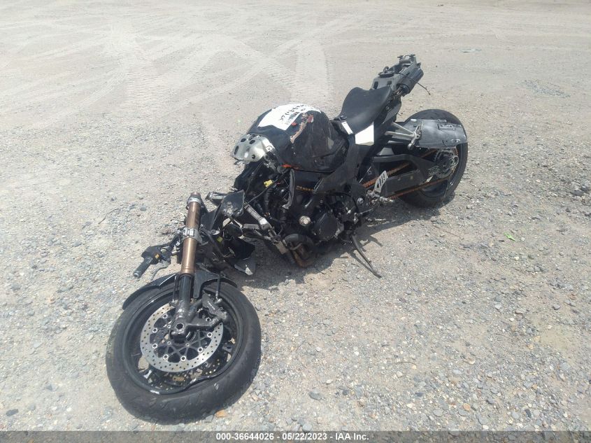 2008 SUZUKI GSX-R1000 - JS1GT77A582105284