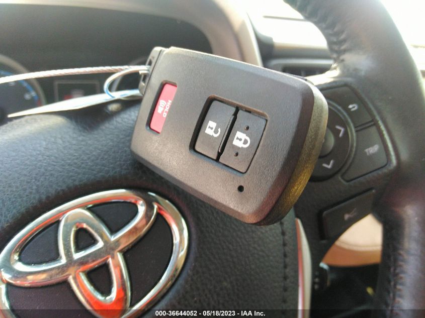 2018 TOYOTA RAV4 XLE/ADVENTURE - JTMWFREV2JJ164590