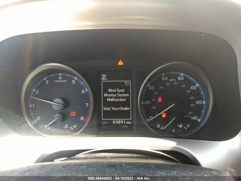 2018 TOYOTA RAV4 XLE/ADVENTURE - JTMWFREV2JJ164590